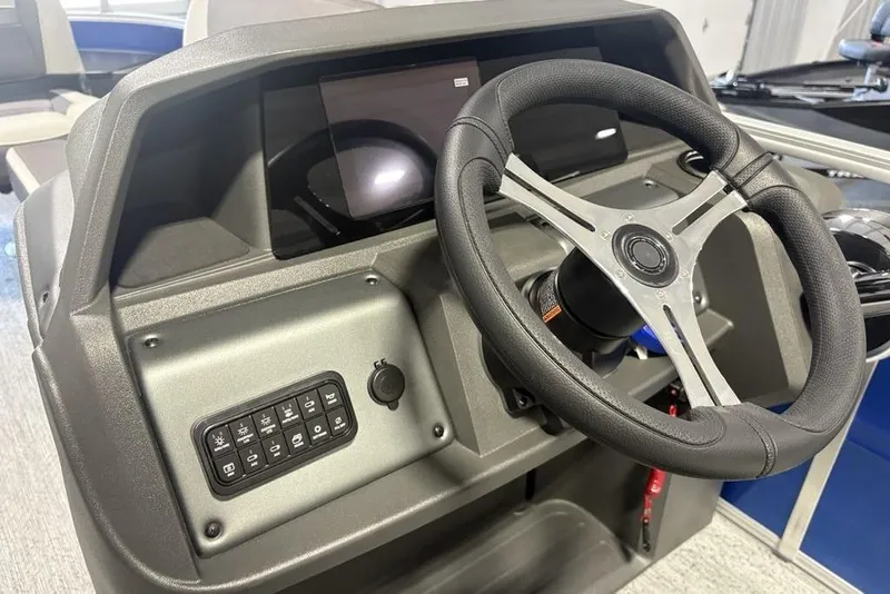 Slide: The Image of Steering console of 2026 Sun Tracker Fishin' Barge 20 DLX pontoon boat. - 14