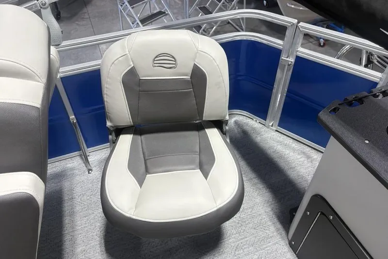 Slide: The Image of 2026 Sun Tracker Fishin' Barge 20 DLX boat seat, gray and white upholstery. - 23