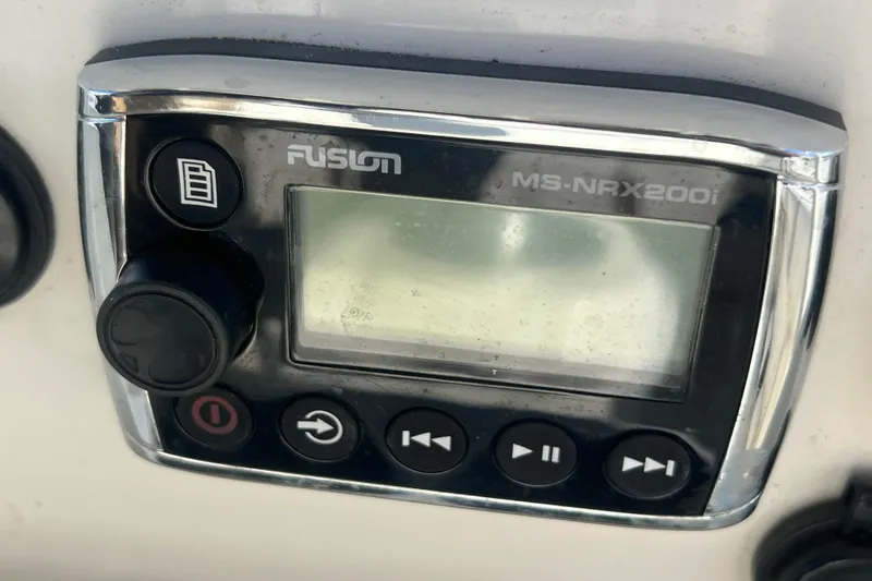 Slide: The Image of Fusion MS-NRX200i marine stereo on 2015 Boston Whaler 220 Outrage boat. - 19