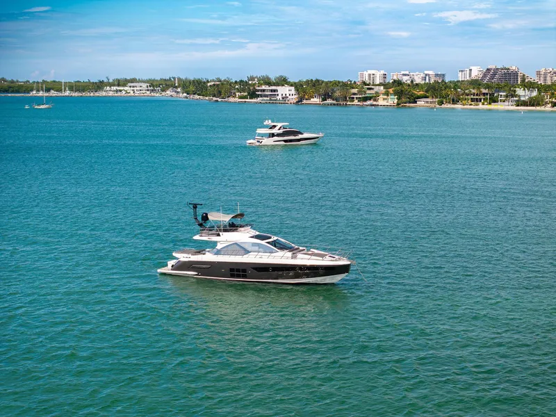 Slide: The Image of Azimut S6 2021 - 71