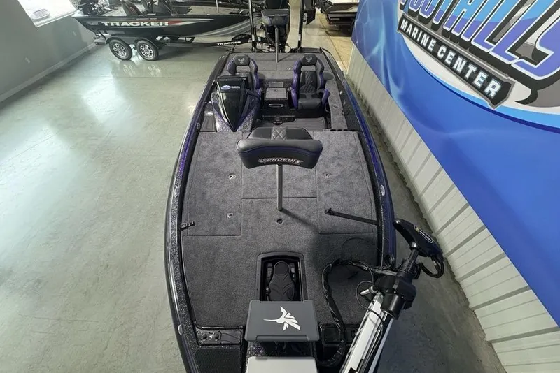 Slide: The Image of 2026 Phoenix 920 Elite X boat displayed at Foothills Marine Center. - 36