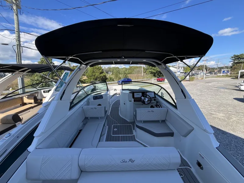 Slide: The Image of Sea Ray SDX 230 Outboard 2026 - 2