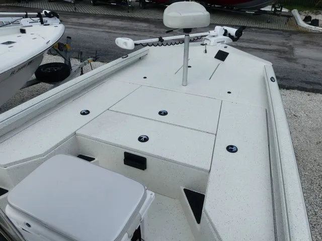 Slide: The Image of Ranger RB 200 2020 - 10