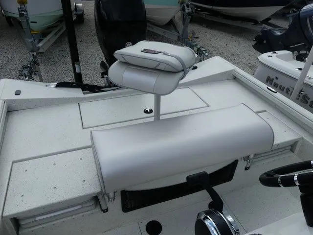 Slide: The Image of Ranger RB 200 2020 - 9