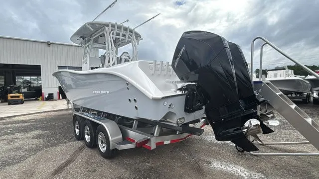 Slide: The Image of Cape Horn 32 XS 2024 - 8