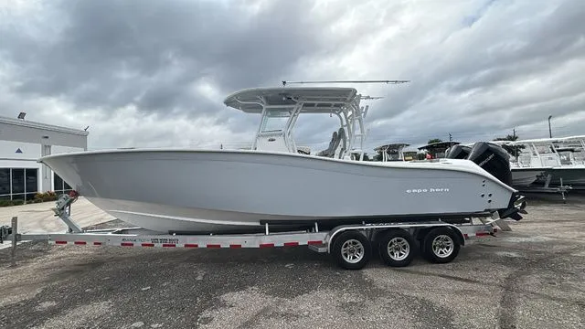 The Image of Cape Horn Yachts 32 XS 2024 - 1