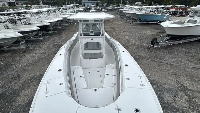 Slide: The Image of Cape Horn Yachts 32 XS 2024 - 23