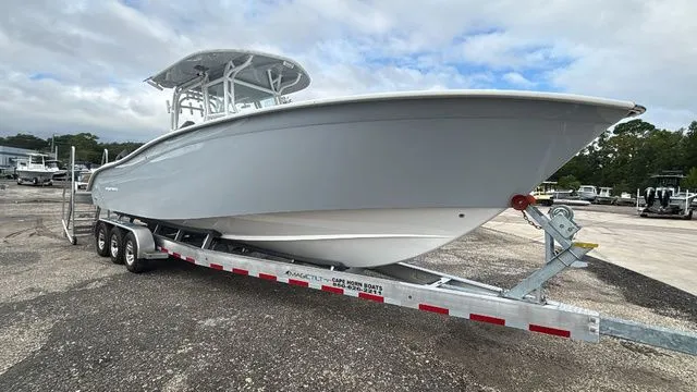 Slide: The Image of Cape Horn Yachts 32 XS 2024 - 4