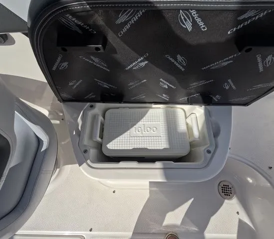 Slide: The Image of Chaparral 270 OSX In stock call for best deal 2026 - 19