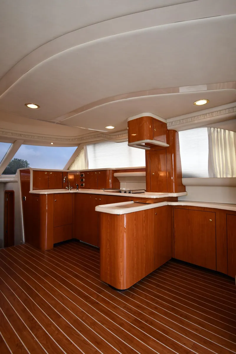 Slide: The Image of Sea Ray 480 Sedan Bridge 2001 - 71