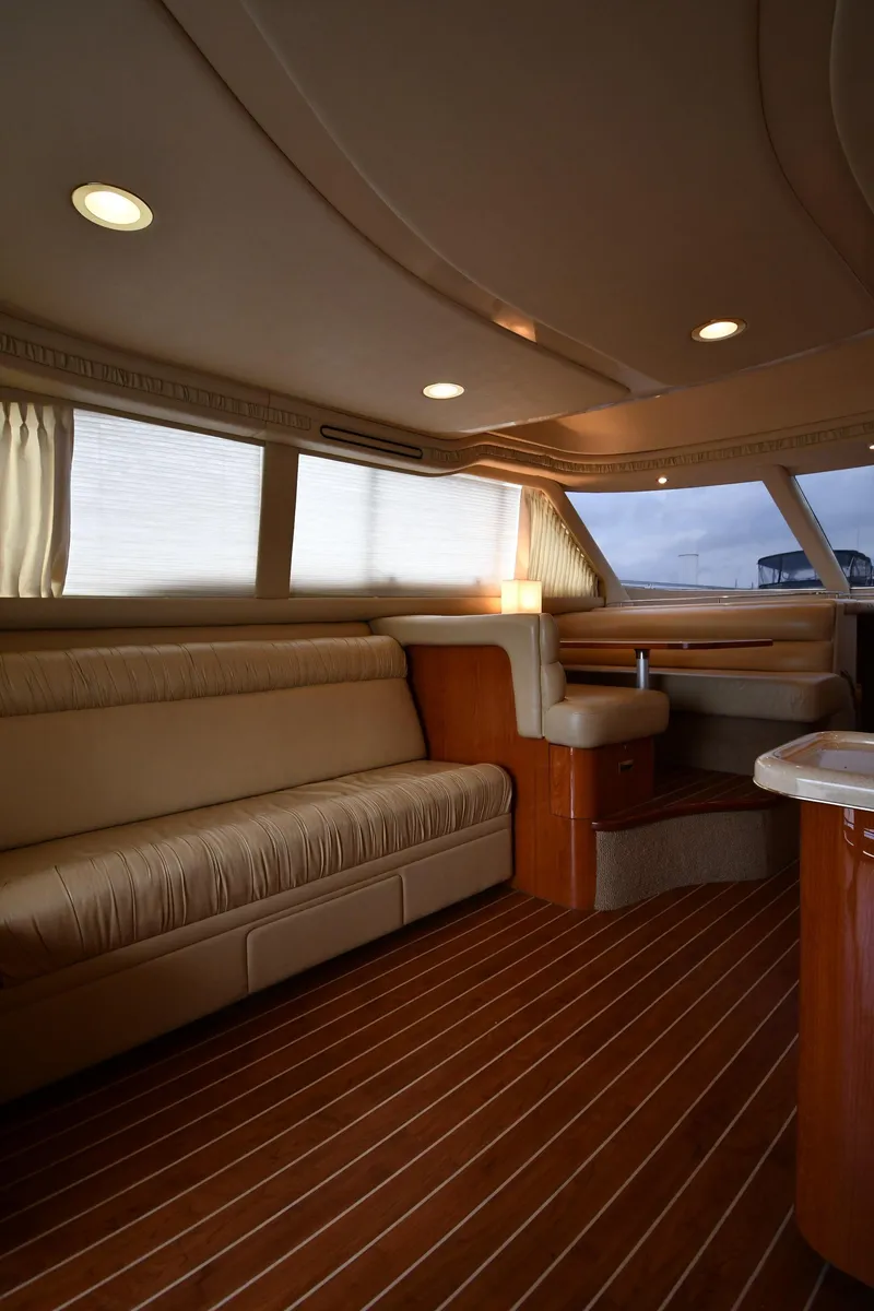 Slide: The Image of Sea Ray 480 Sedan Bridge 2001 - 73
