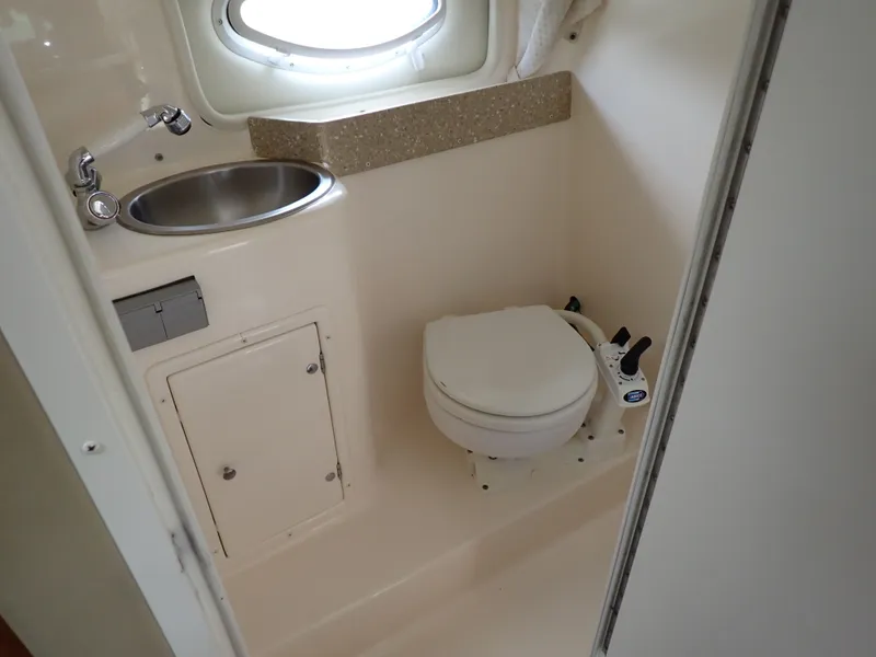 Slide: The Image of Rinker Fiesta Vee 2005 - 35