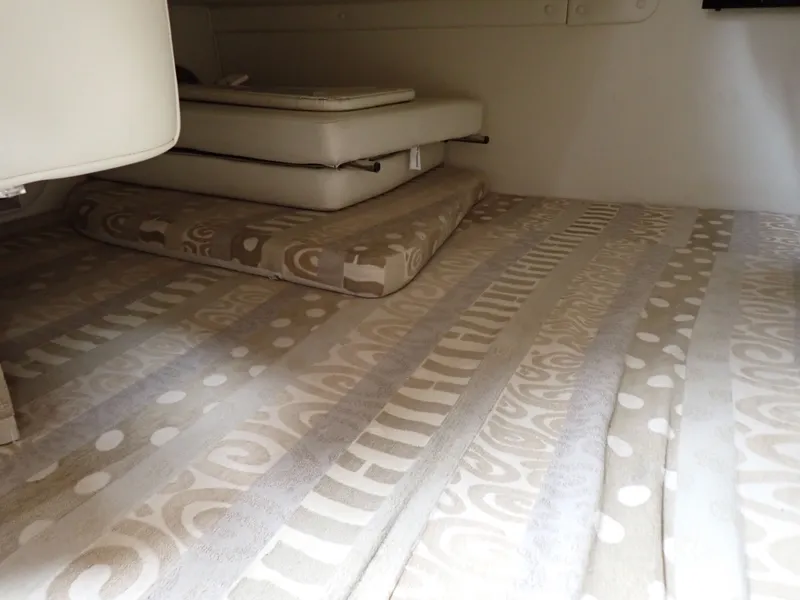 Slide: The Image of Rinker Fiesta Vee 2005 - 41