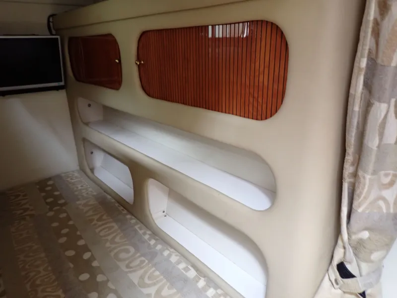 Slide: The Image of Rinker Fiesta Vee 2005 - 42