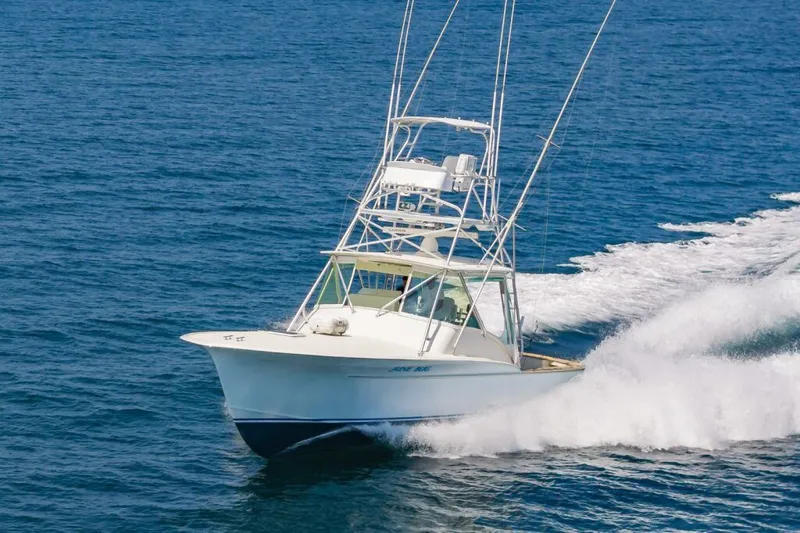 Slide: The Image of Custom Carolina Scarborough 41 Express 1985 - 21