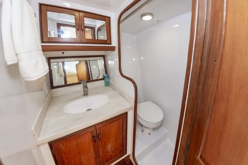 Slide: The Image of Custom Carolina Scarborough 41 Express 1985 - 49