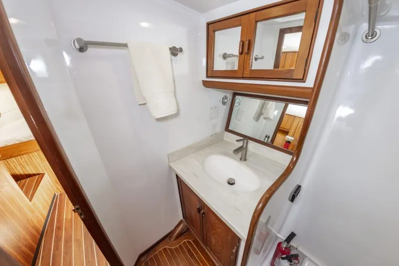 Slide: The Image of Custom Carolina Scarborough 41 Express 1985 - 51