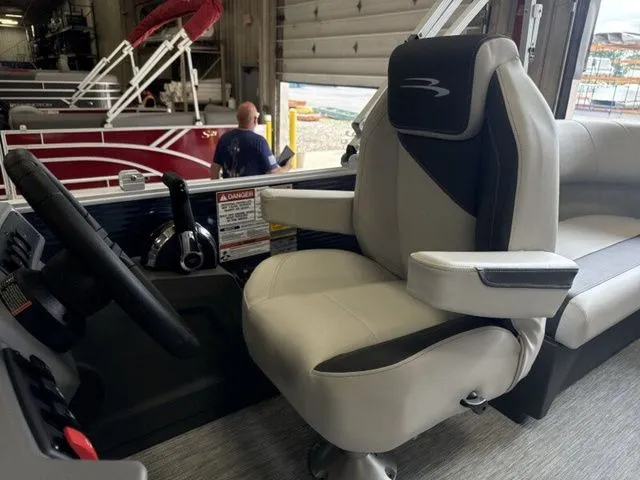 Slide: The Image of Bennington S-One Quad Bench 20 SSR Pontoon 2026 - 16