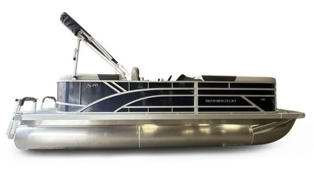 Slide: The Image of Bennington S-One Quad Bench 20 SSR Pontoon 2026 - 8