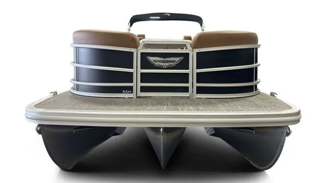 Slide: The Image of Bennington M Quad Bench 24 MFB Tritoon 2026 - 3