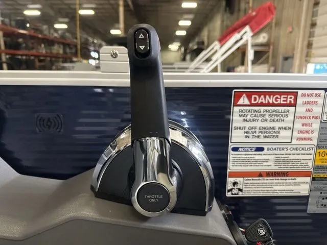 Slide: The Image of Bennington S-One Quad Bench 20 SSR Pontoon 2026 - 15