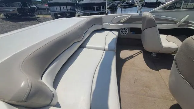 Slide: The Image of Sea Ray 182 2002 - 8