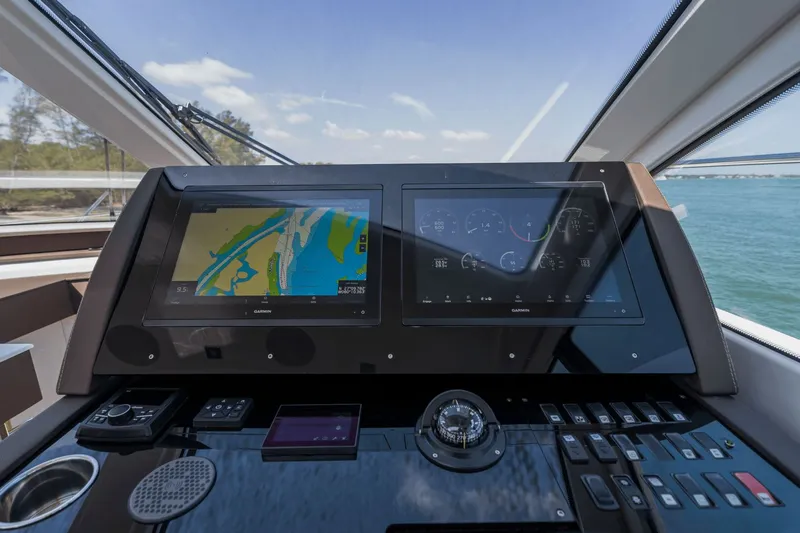Slide: The Image of Cruisers 50 Cantius 2026 - 109