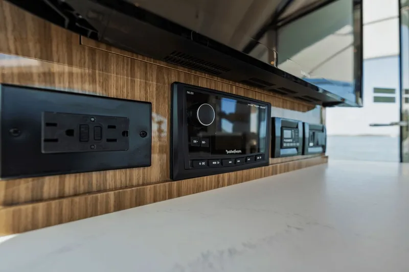 Slide: The Image of Cruisers 50 Cantius 2026 - 115
