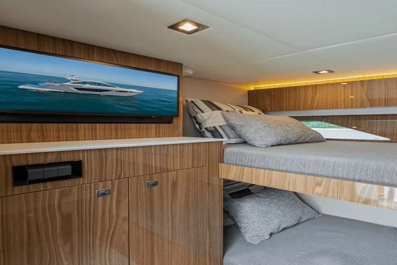 Slide: The Image of Cruisers 50 Cantius 2026 - 129