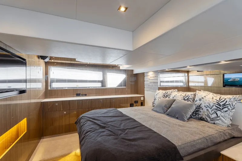 Slide: The Image of Cruisers 50 Cantius 2026 - 48