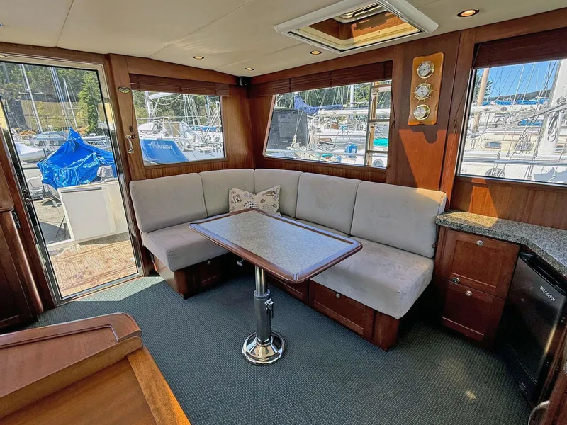 Slide: The Image of West Coast 46 - Salon - 3