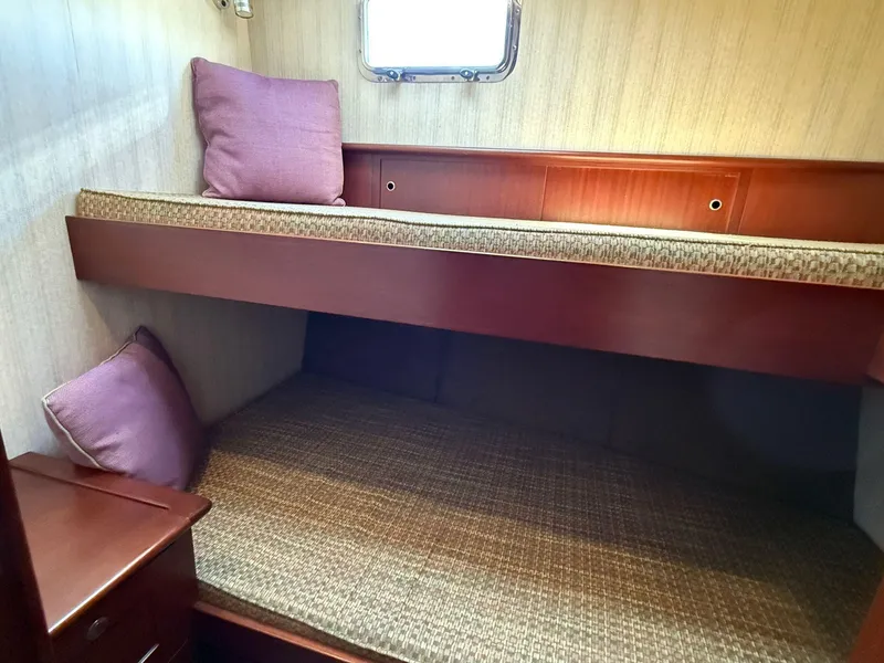 Slide: The Image of West Coast 46 - Guest Cabin - 8