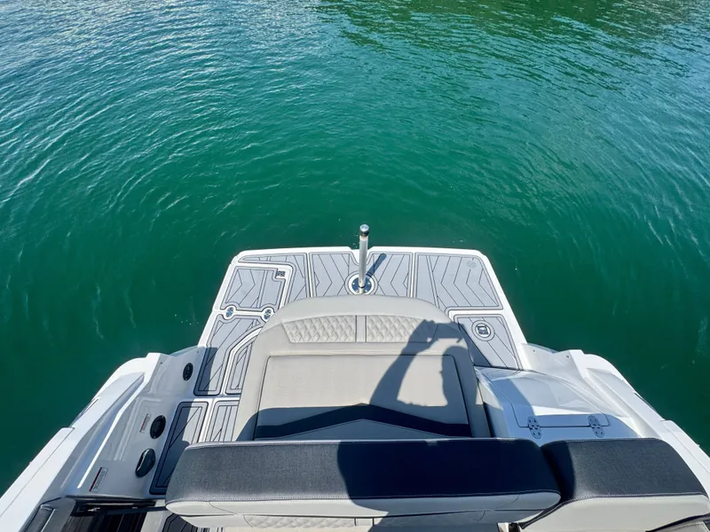 Slide: The Image of Monterey 258SS Super Sport 2025 - 15