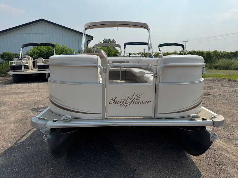 Slide: The Image of Smoker Craft SunChaser 820 Pontoon 2006 - 36