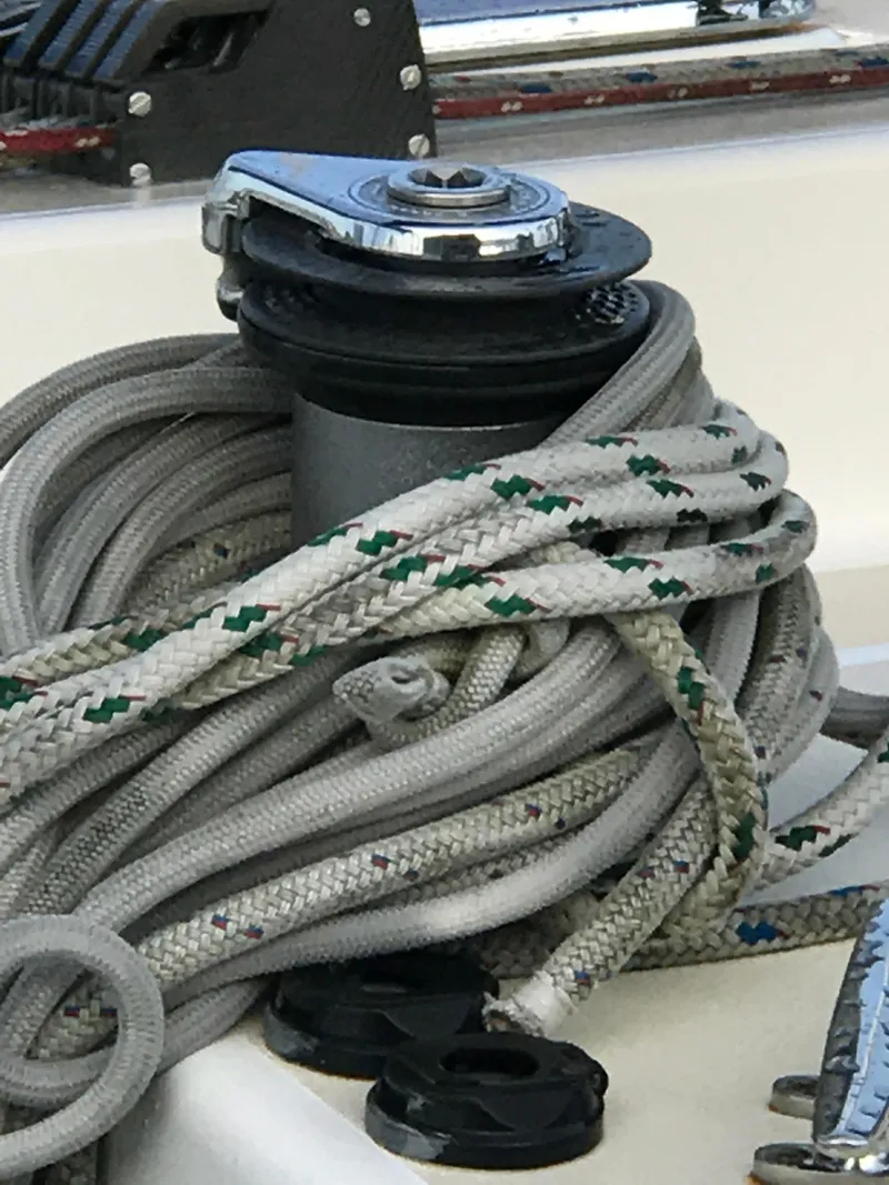 Slide: The Image of electric winches - 14