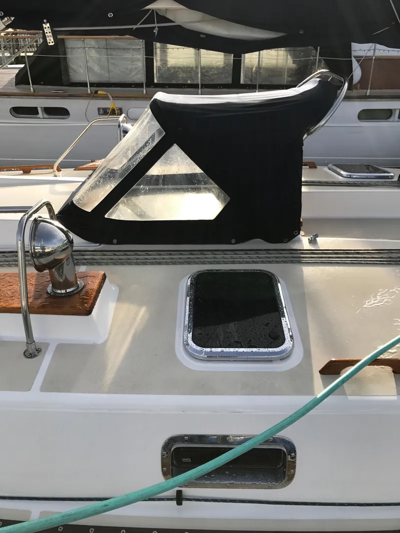 Slide: The Image of Midships - 17