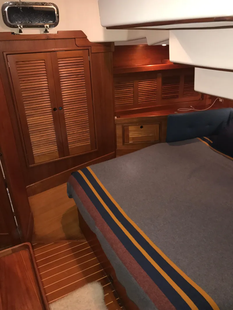 Slide: The Image of Aft Stateroom storage - 29