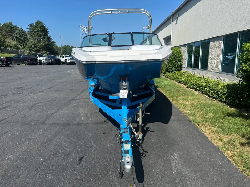 Slide: The Image of MasterCraft NXT22 2016 - 3