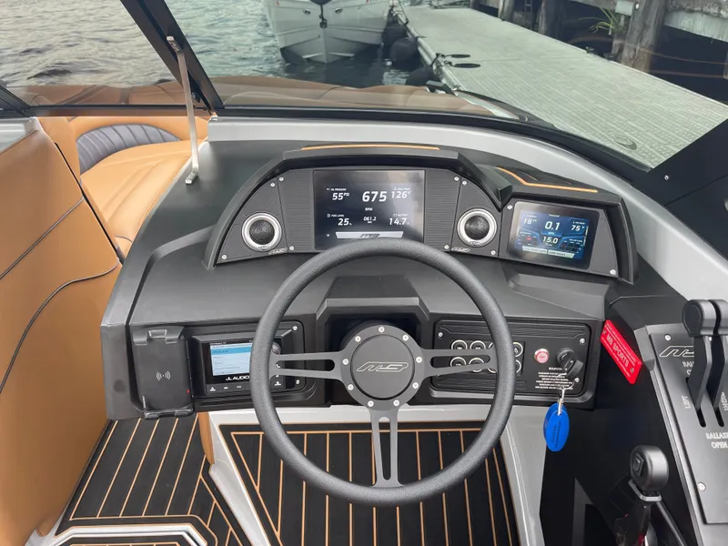 Slide: The Image of MB b52 alpha 2024 - 11