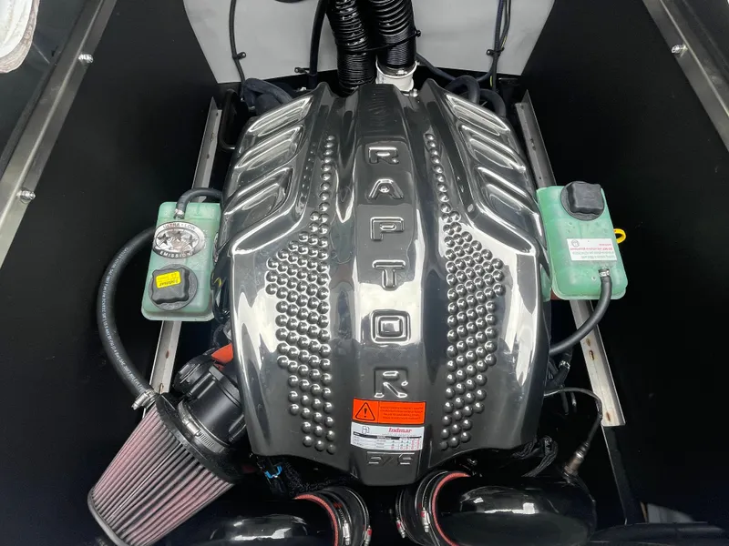 Slide: The Image of MB b52 alpha 2024 - 19