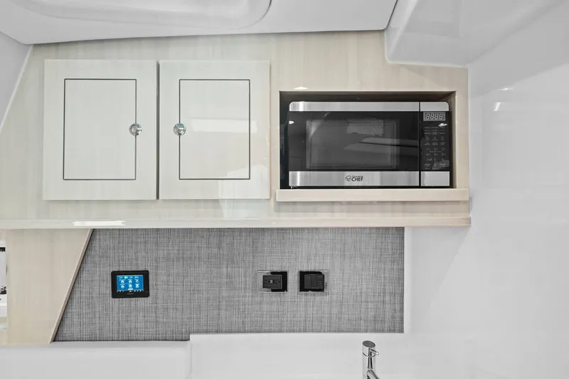 Slide: The Image of HCB 48 Campeon 2025 - 28