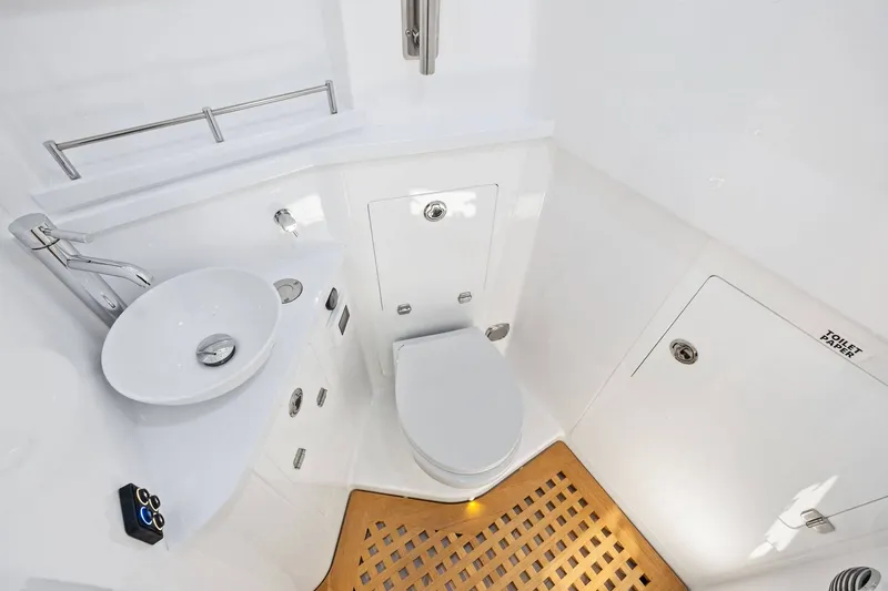 Slide: The Image of HCB 48 Campeon 2025 - 34