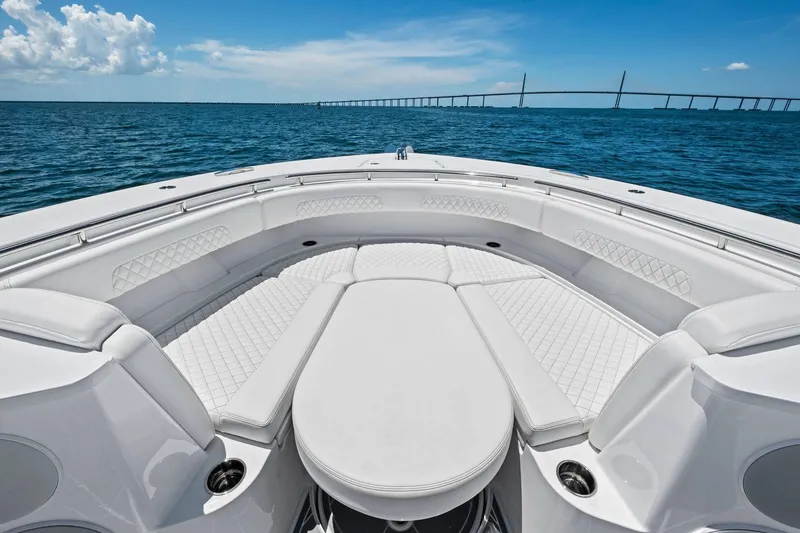 Slide: The Image of HCB 48 Campeon 2025 - 37