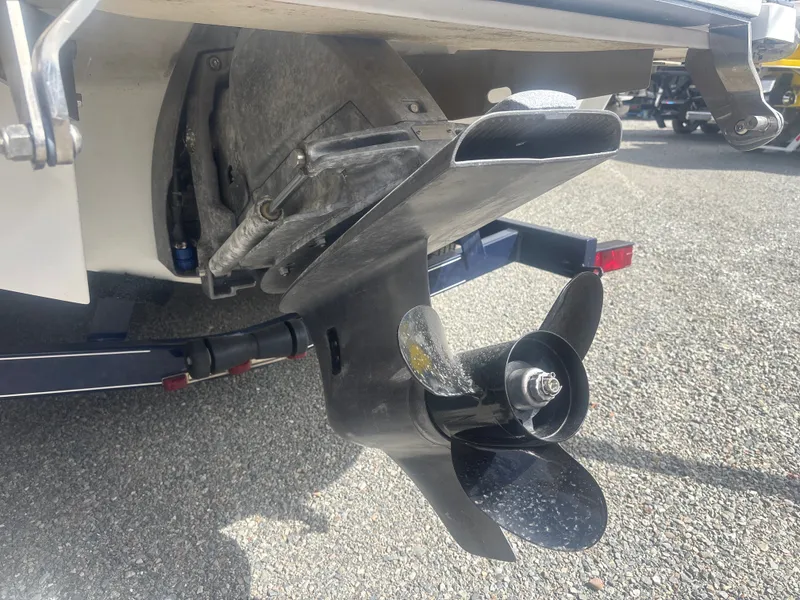 Slide: The Image of Cobalt 220S 2017 - 5