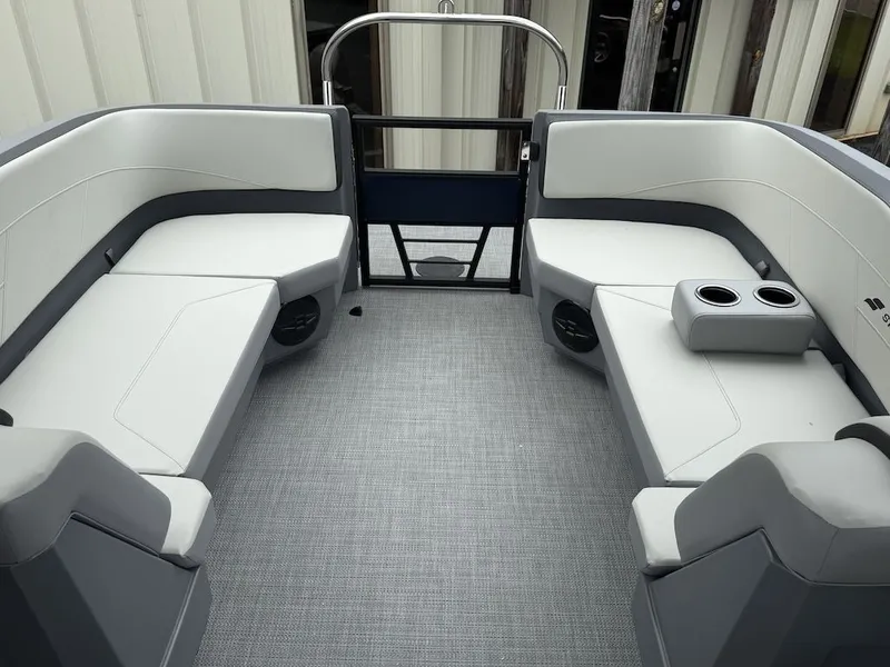 Slide: The Image of Starcraft GX 22 R DH Sport 2026 - 9