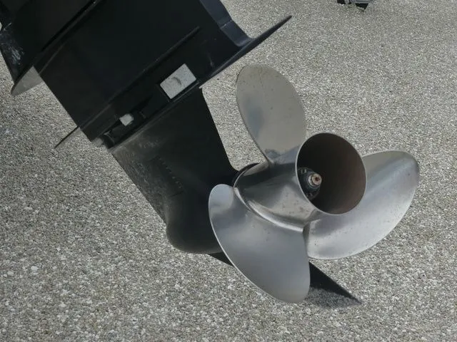 Slide: The Image of Harris Sunliner 230 2021 - 12