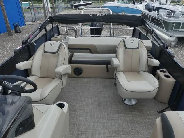 Slide: The Image of Viaggio 22 LAGO 2023 - 10