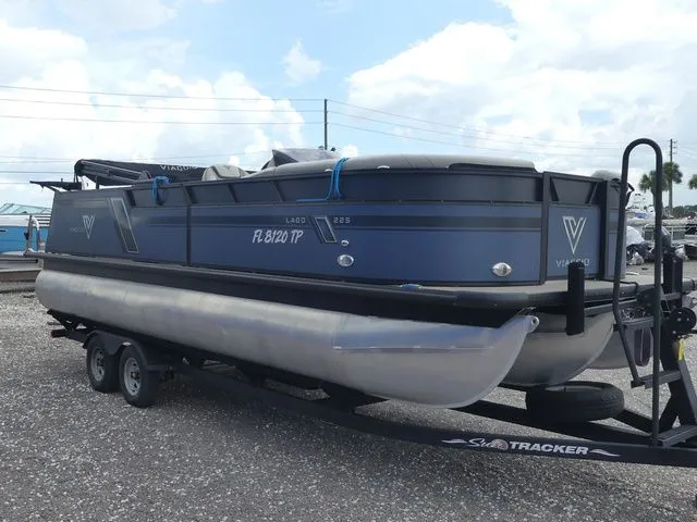 Slide: The Image of Viaggio 22 LAGO 2023 - 3