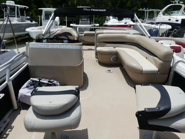 Slide: The Image of Sun Tracker Party Barge 22 DLX 2013 - 5