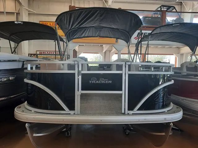 Slide: The Image of Sun Tracker Fishin' Barge 20 DLX 2026 - 40